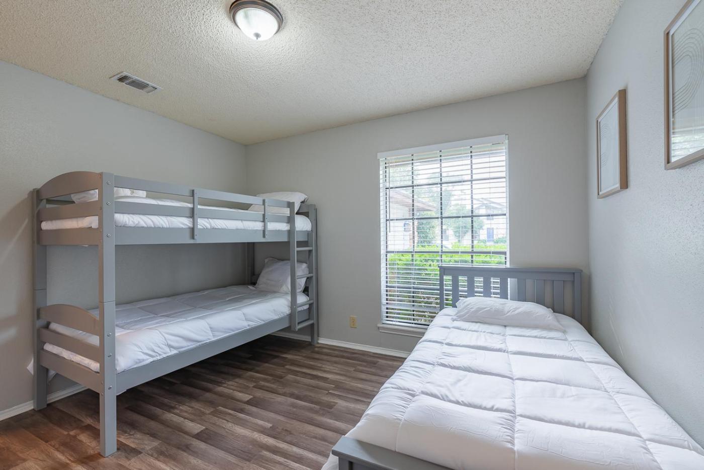 סן אנטוניו Fun 'N Sun Heated Pool & Gameroom By Fiesta Texas מראה חיצוני תמונה
