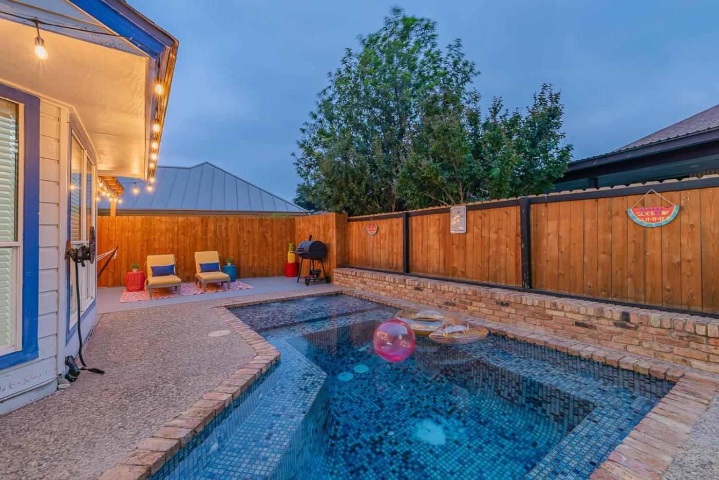סן אנטוניו Fun 'N Sun Heated Pool & Gameroom By Fiesta Texas מראה חיצוני תמונה