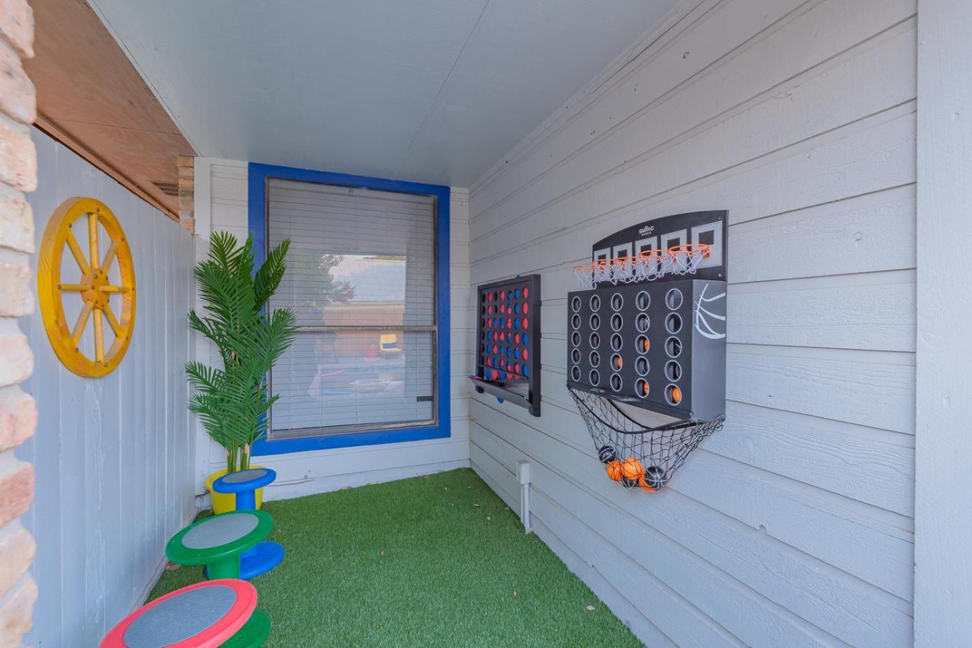 סן אנטוניו Fun 'N Sun Heated Pool & Gameroom By Fiesta Texas מראה חיצוני תמונה